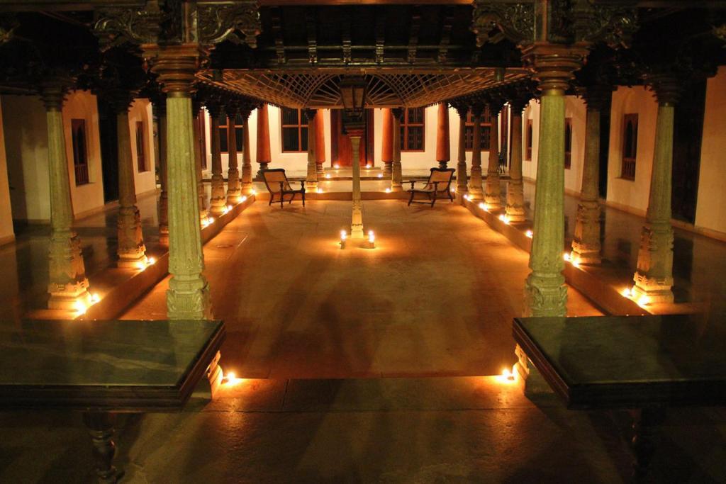 Chidambara Vilas - A Luxury Heritage Resort Kanadukattan Экстерьер фото